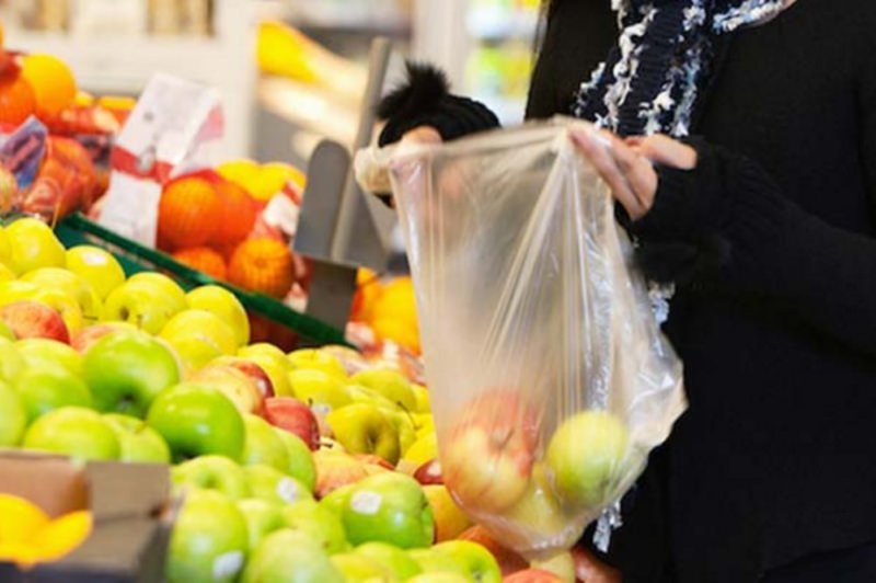 Saco tranparente para a fruta